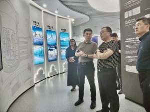 edc068d40472726baa7a9e2f4dd270e